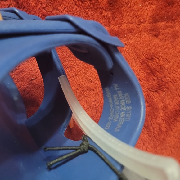 West Loop Kids Slip On Blue Sandals - Picture 5 of 5